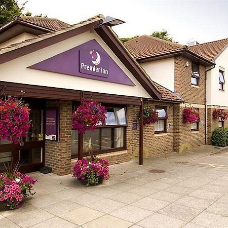 Premier Inn Dover East Экстерьер фото