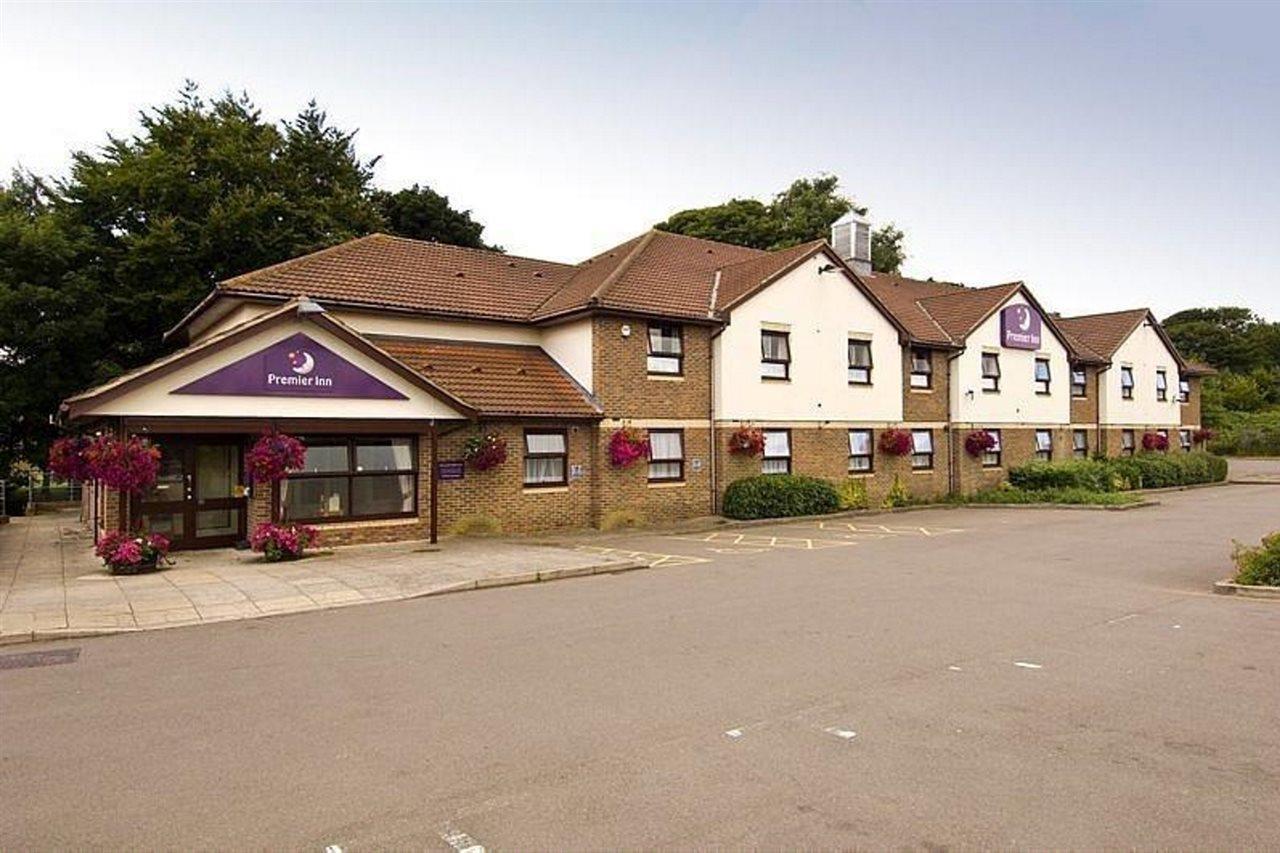Premier Inn Dover East Экстерьер фото